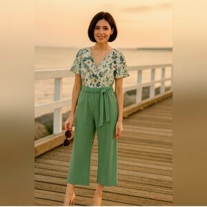 Bloomchic Romper Jumpsuit Womens 12 Green Belted Floral Flutter Sleeves